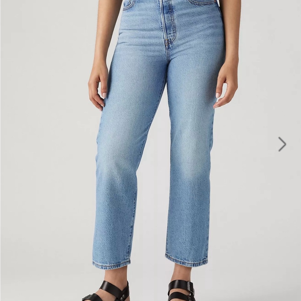 Levi’s Ribcage Straight Ankle